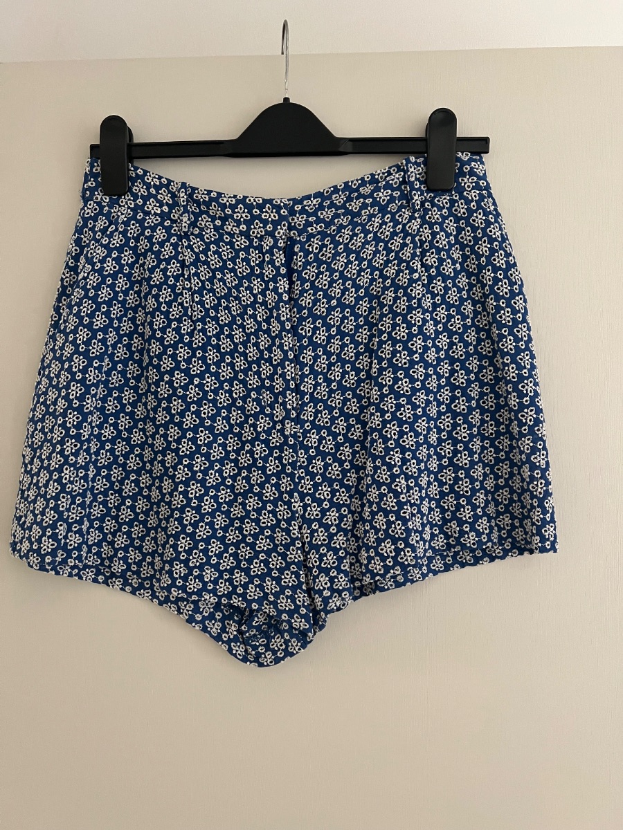 Zara blue shorts size M
