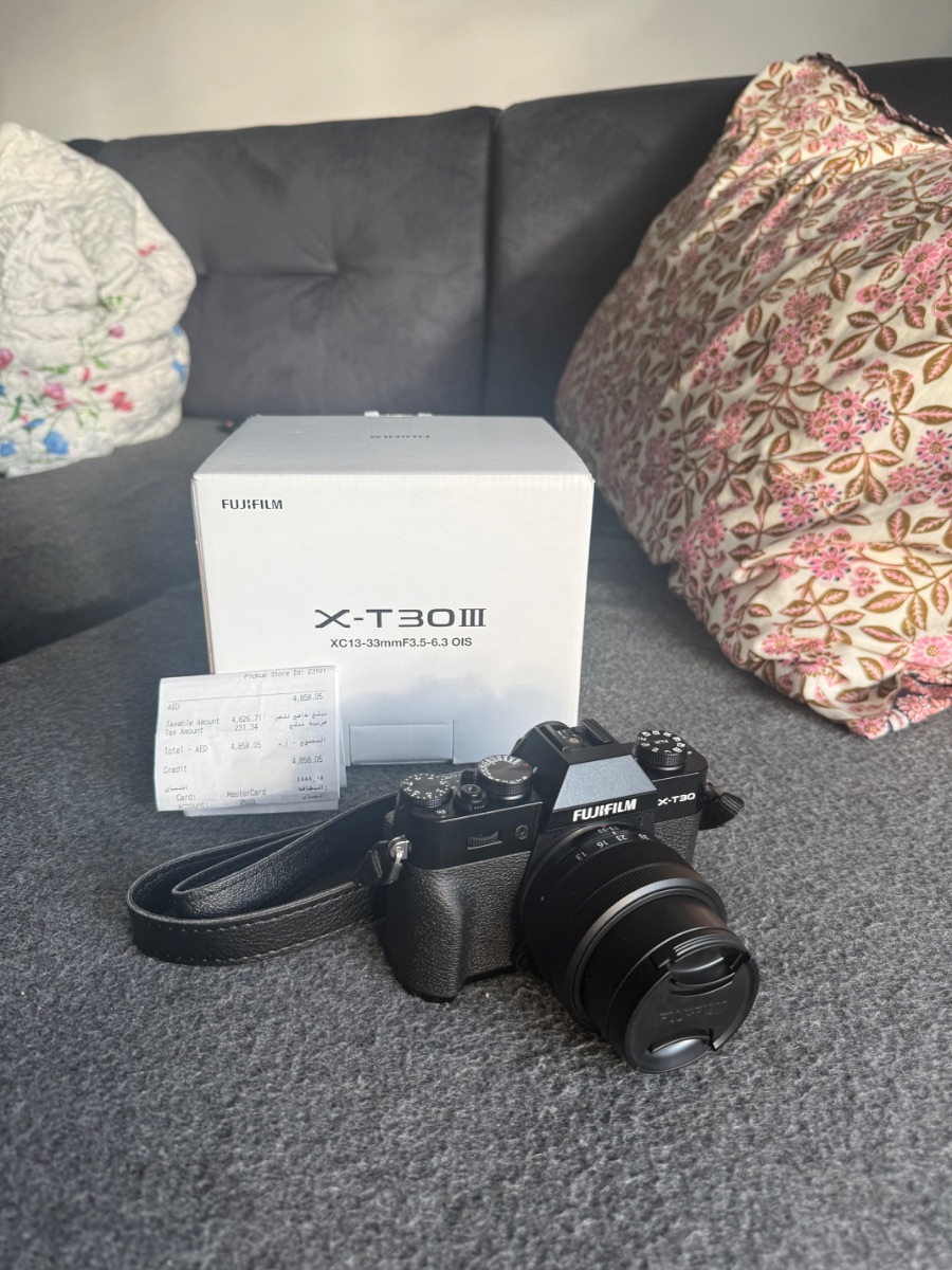 Fuji Film Fujifilm X-T30 III Mirrorless Camera with 13-33mm Lens - Black WITH warranty