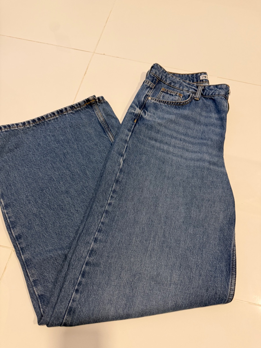 Zara jeans
