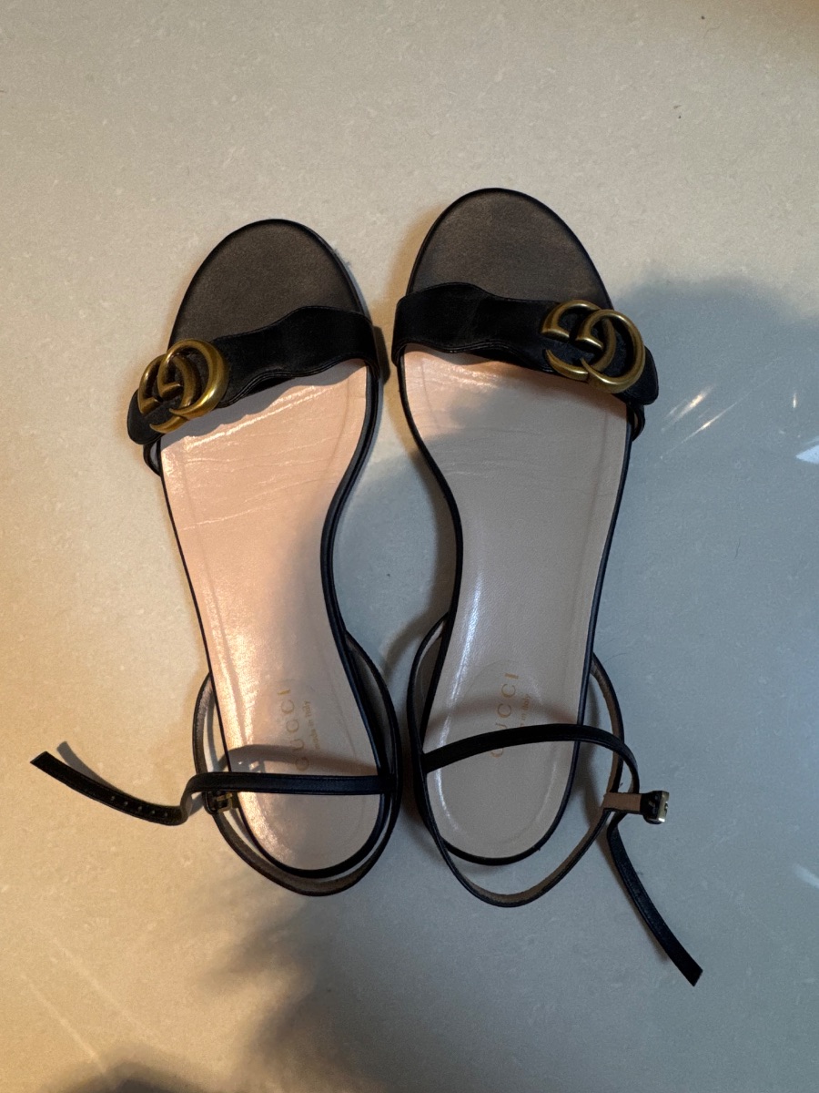 Gucci Marmont Flat Sandals photo 2