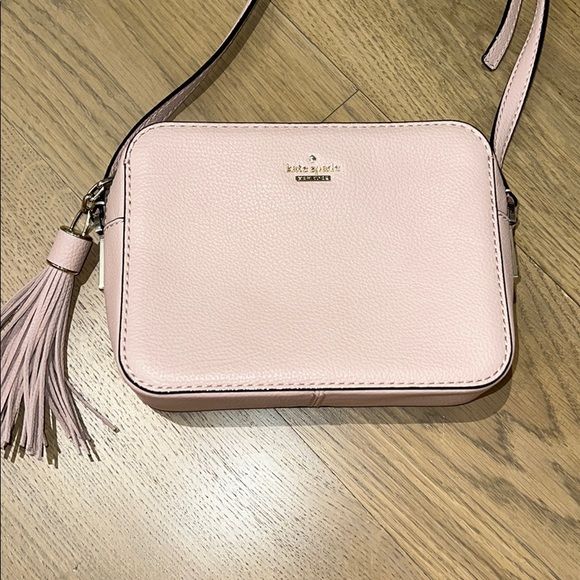 Kate Spade New York Kingston Drive Arla Leather Crossbody Bag (Blush Pink) photo 2