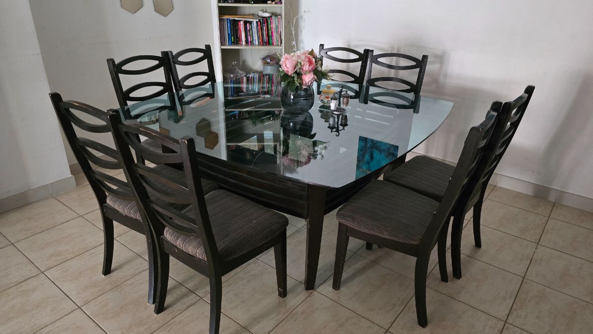 Home Centre Dining table set