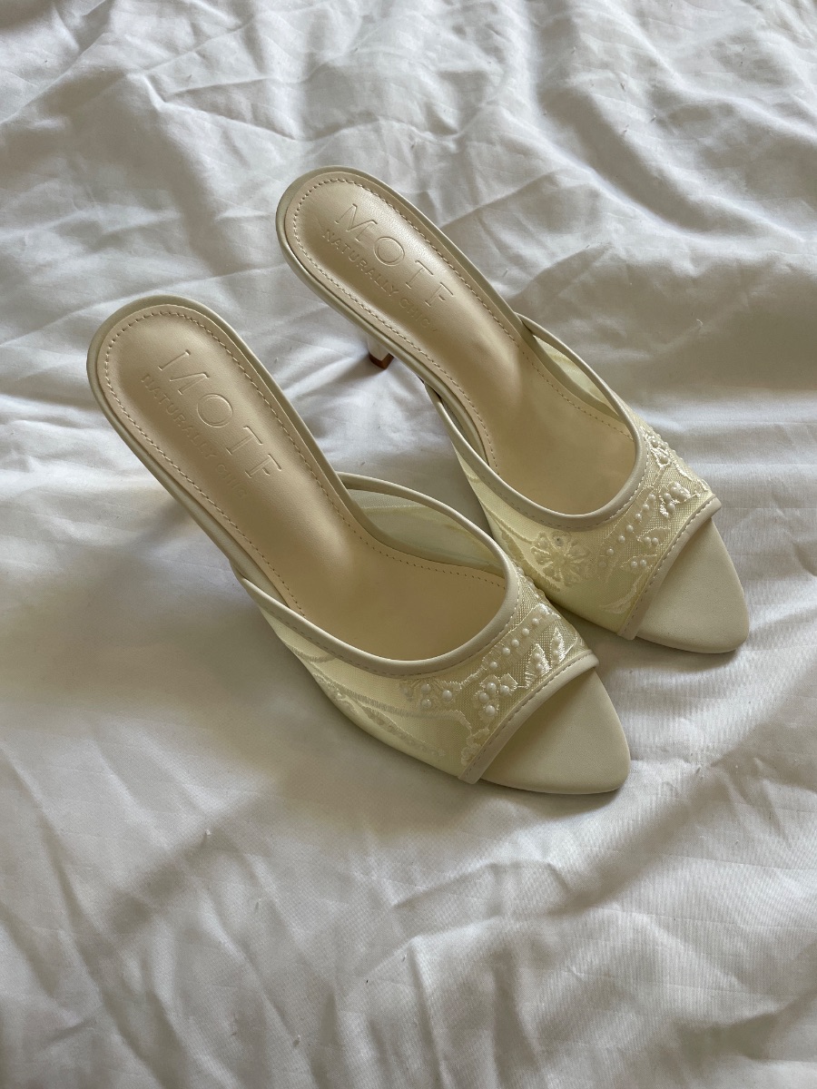 Shein shoes brand new never worn