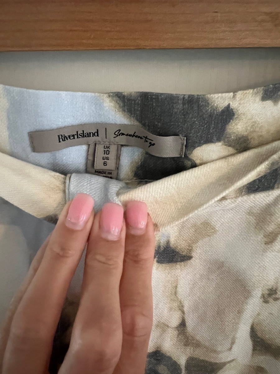 River island shorts size 10 photo 2