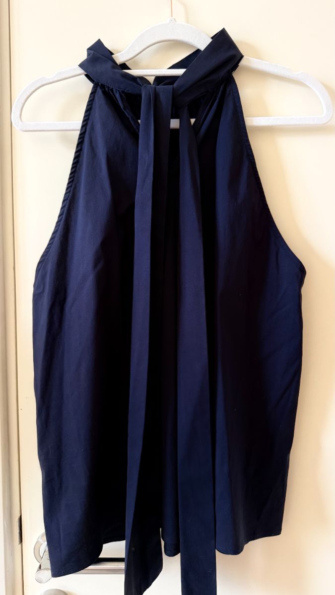 MOT Navy High Neck Sleeveless Blouse Large photo 2