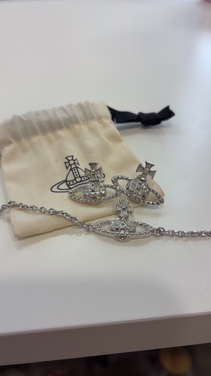 Vivienne Westwood Crystal Orb Bracelet & Earrings Set photo 2