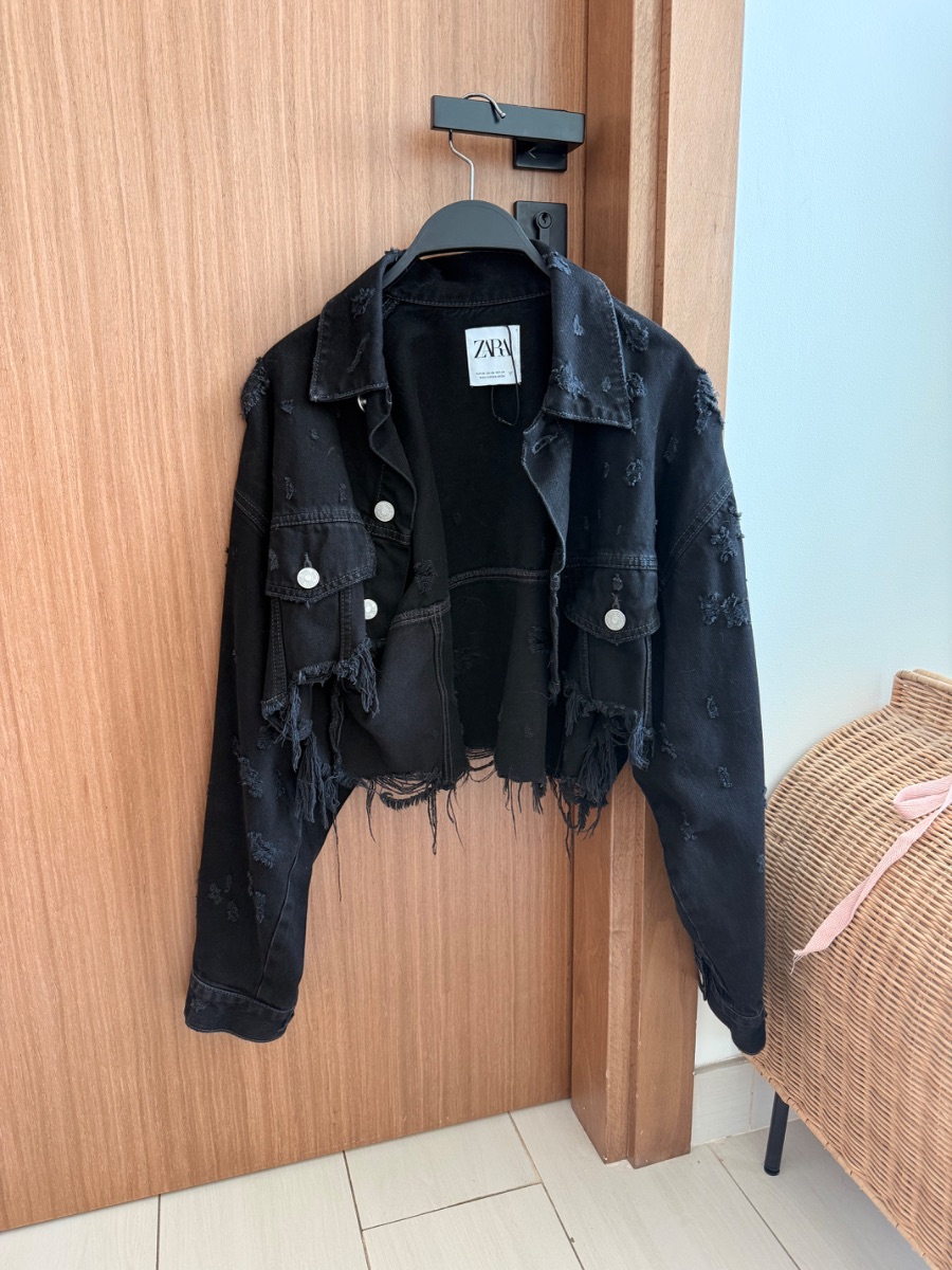 Zara Cropped Denim Jacket in Black with Distress Detail