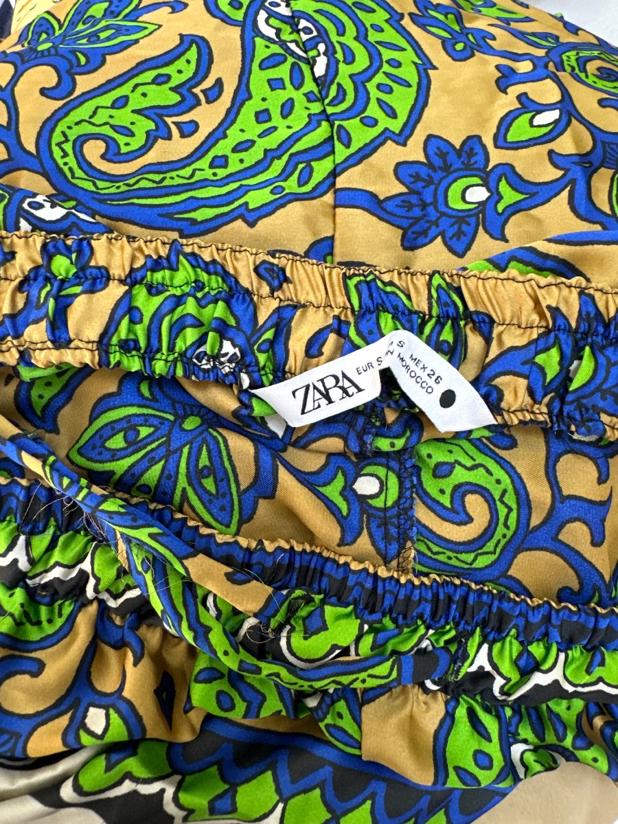 Zara set photo 2