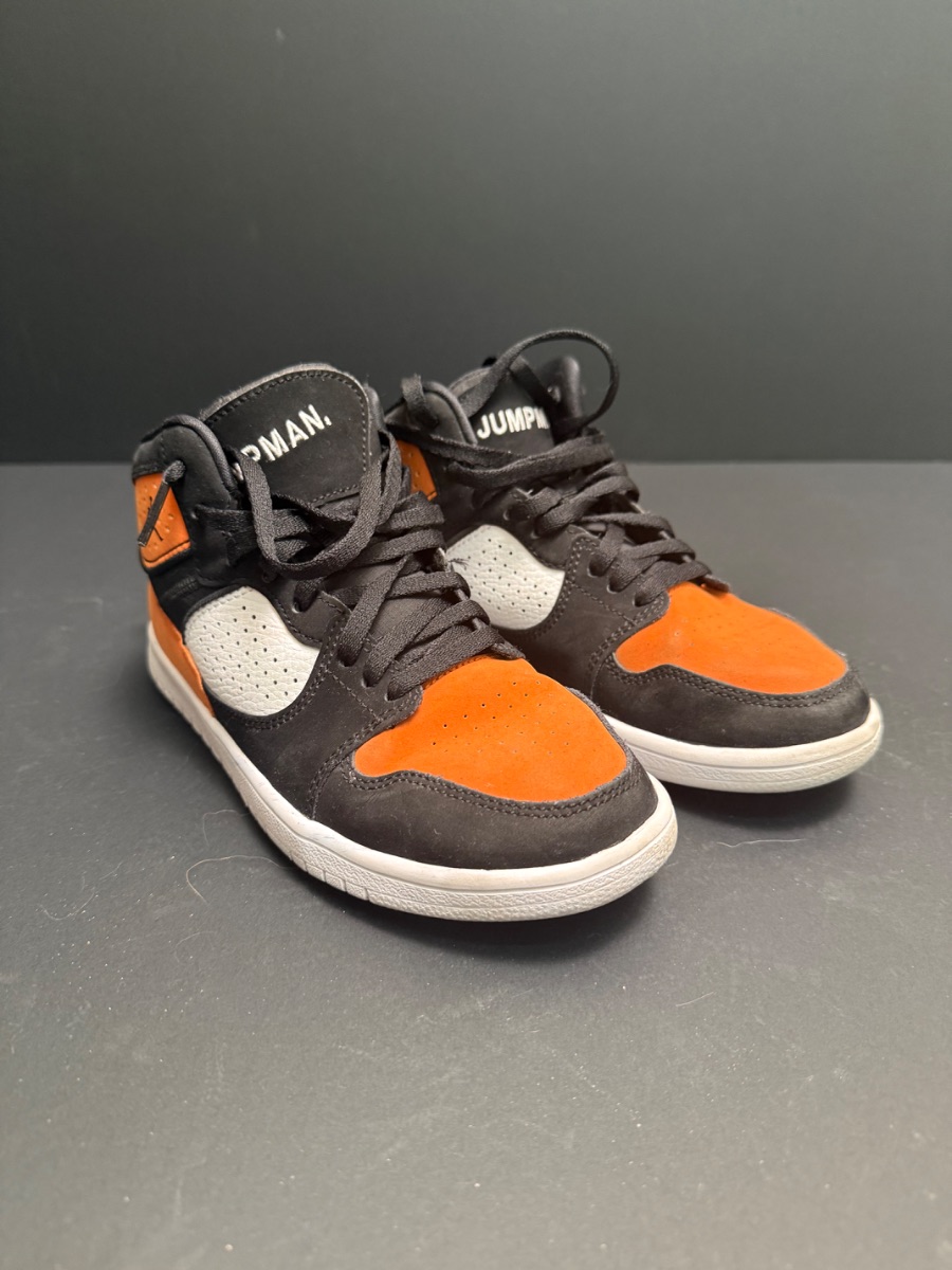 Air Jordan Access (PS) – Black / Starfish Orange / White - With box