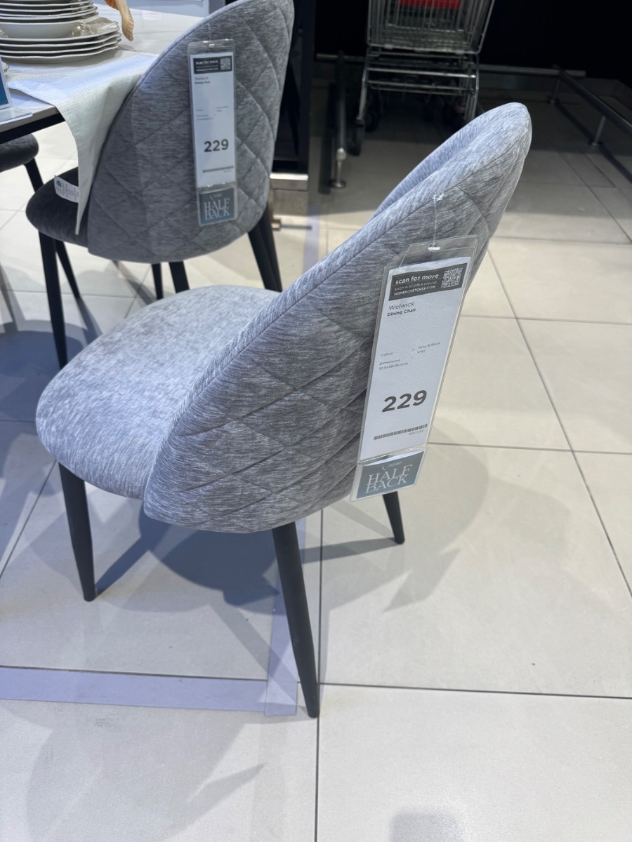 Home Centre 6 seater dining table with chairs photo 3