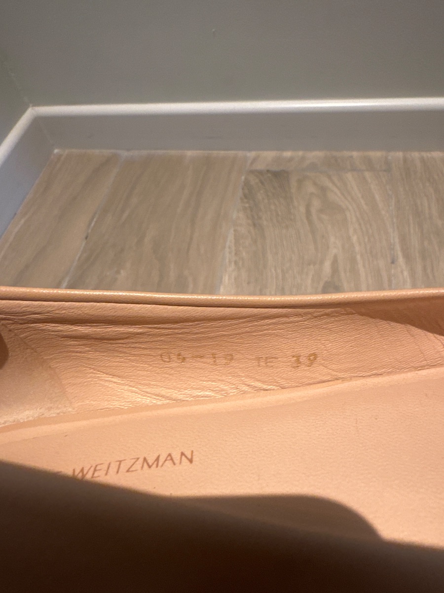 Stuart Weitzman - size 39.5 photo 2