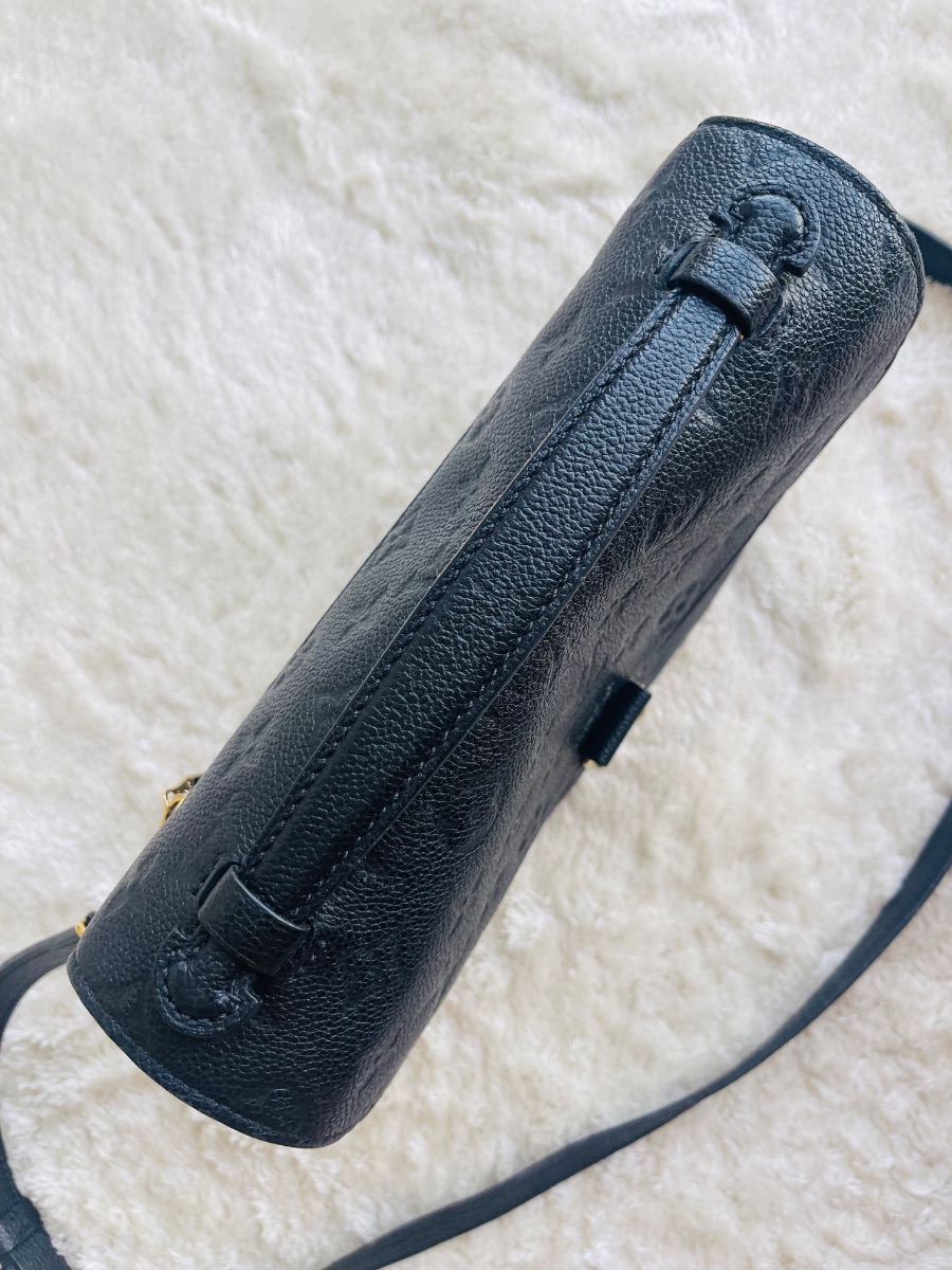 Louis Vuitton Pochette Métis – Black Monogram Empreinte photo 2