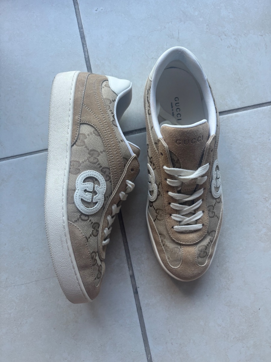Gucci sneakers photo 2