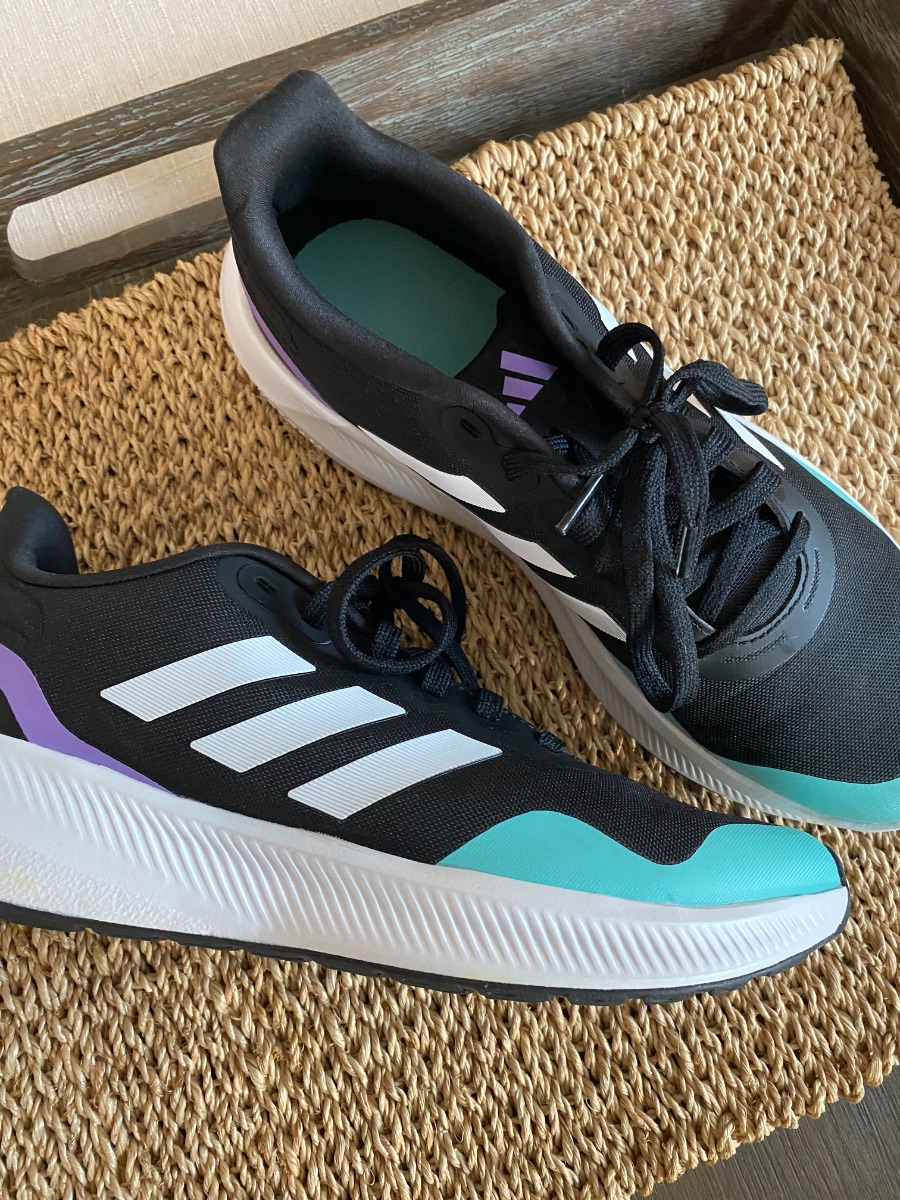 Adidas running trainers size 7