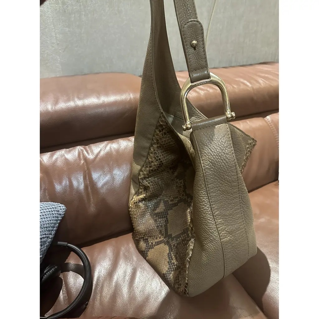 Gucci phython hobo bag photo 2