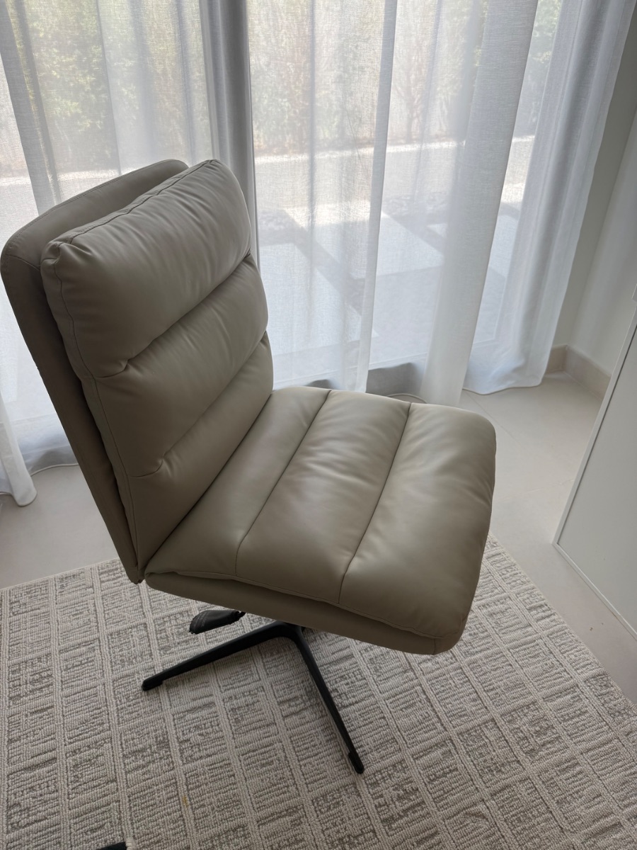 Amazon Office chair photo 2