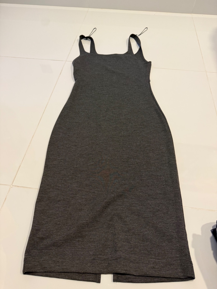 Zara 3 dresses photo 3