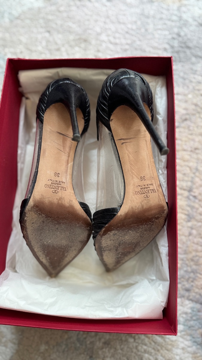 Pre-loved Valentino heels photo 3