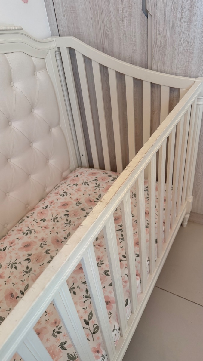 Baby bed pottery barn baby room photo 3