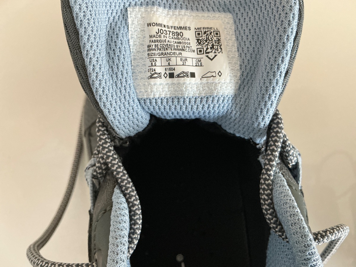 Merrell Gore-Tex hiking shoes photo 2