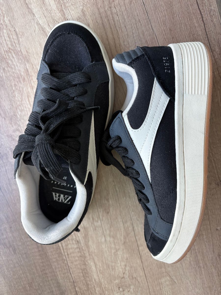 Zara black trainers photo 3