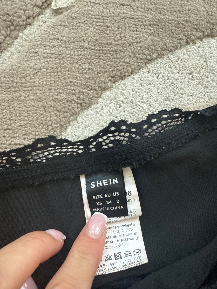 Shein Black skort photo 2