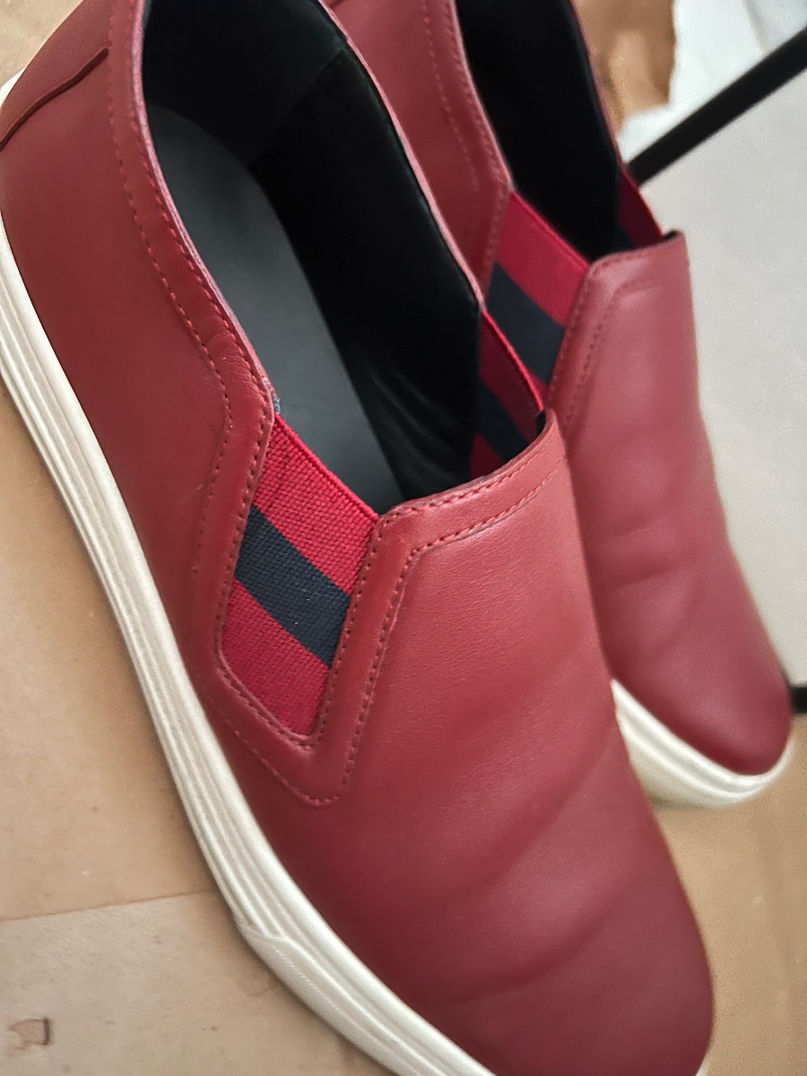 Gucci Shoes photo 2
