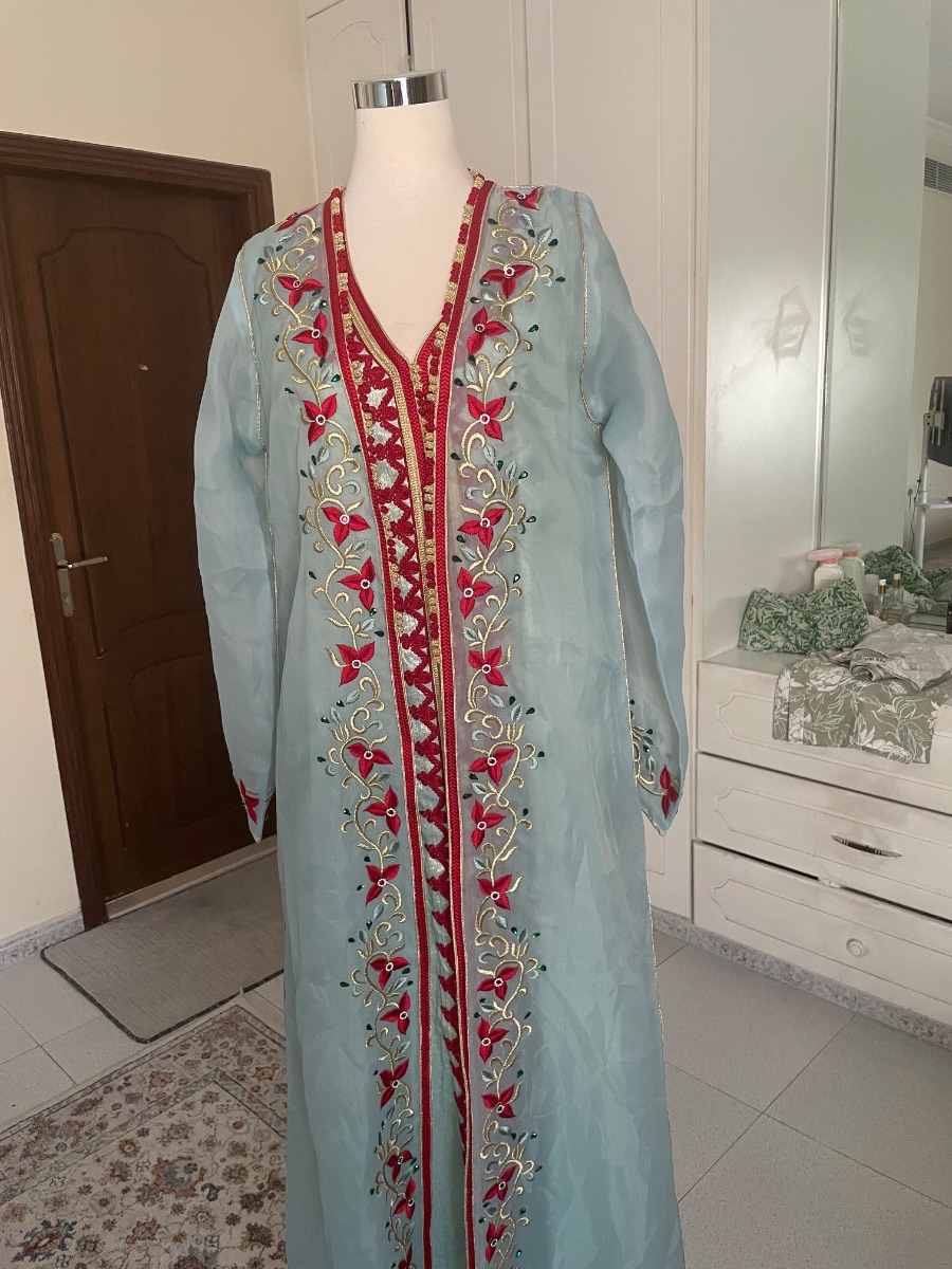 Tailored Moroccan 2piece caftan photo 2
