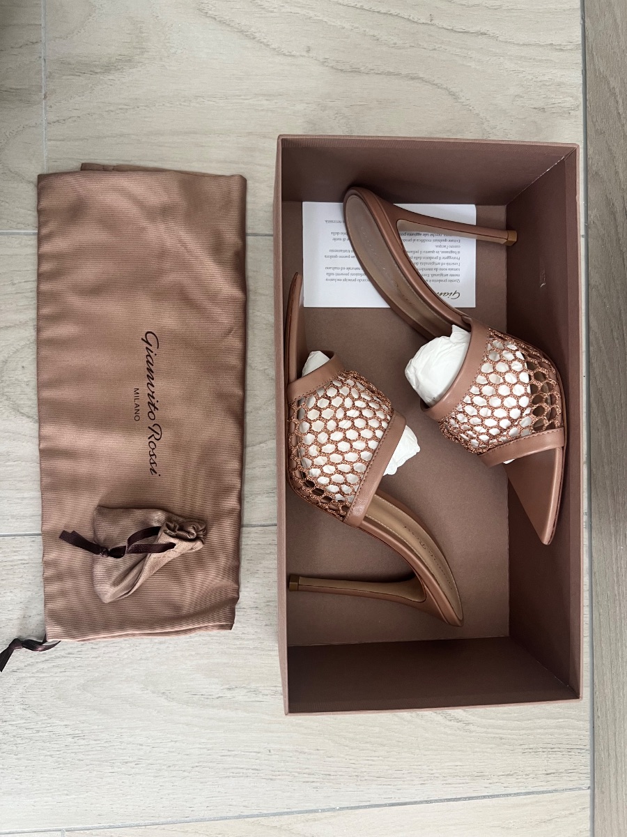 Gianvito Rossi Alisia Mules size 39 / UK6 photo 3