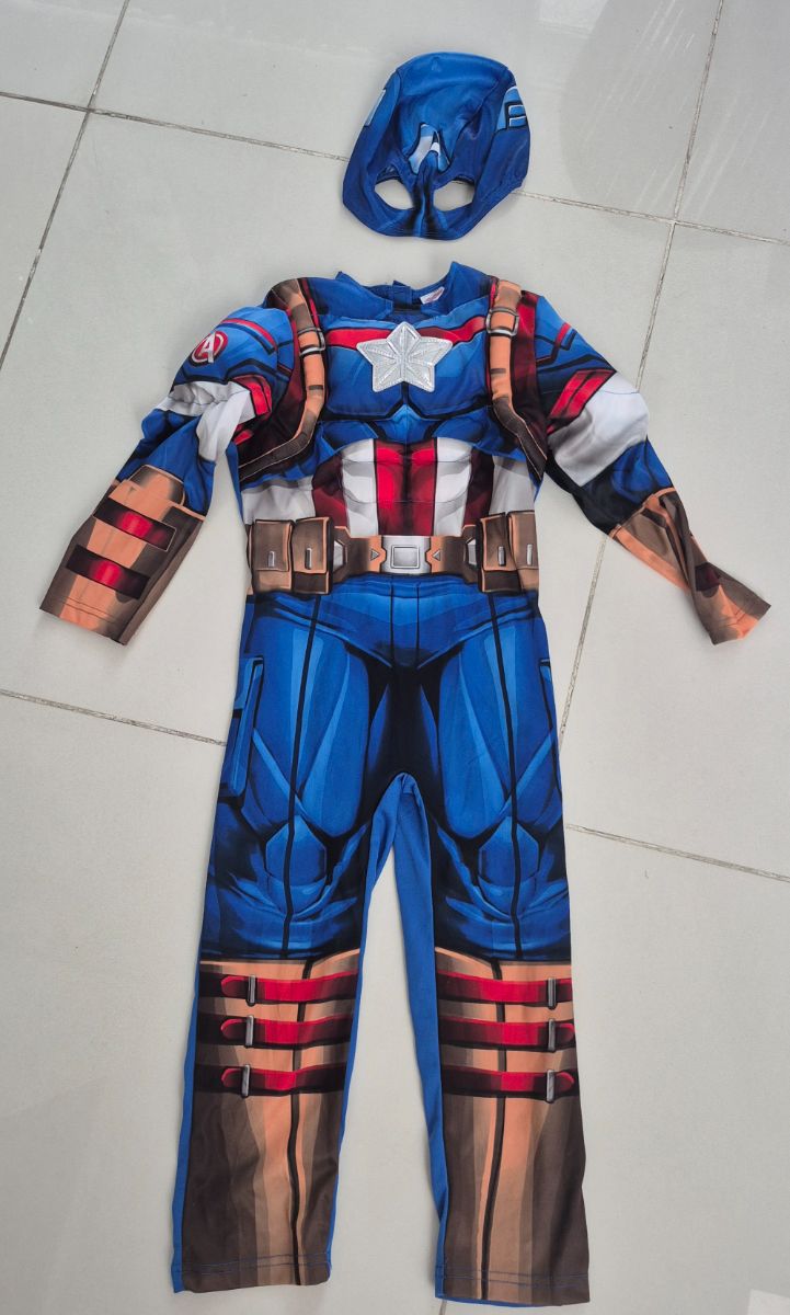 Marvel Avengers Captain America dress up