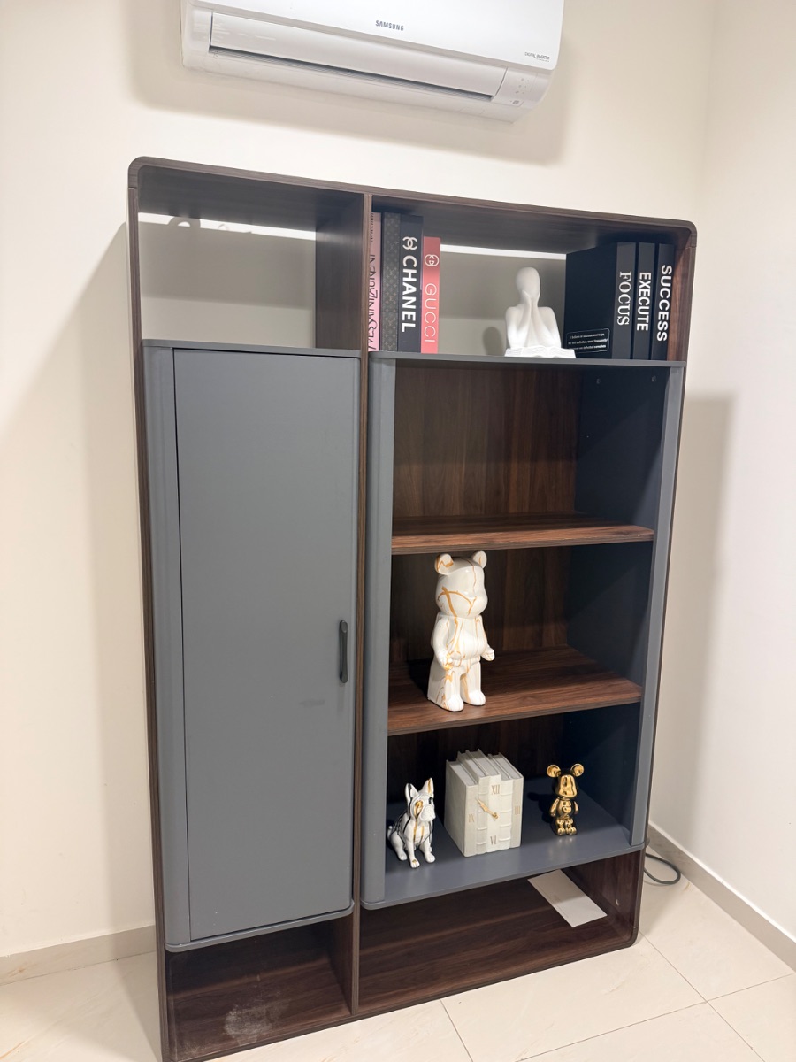 PAN HOME BOOKSHELF