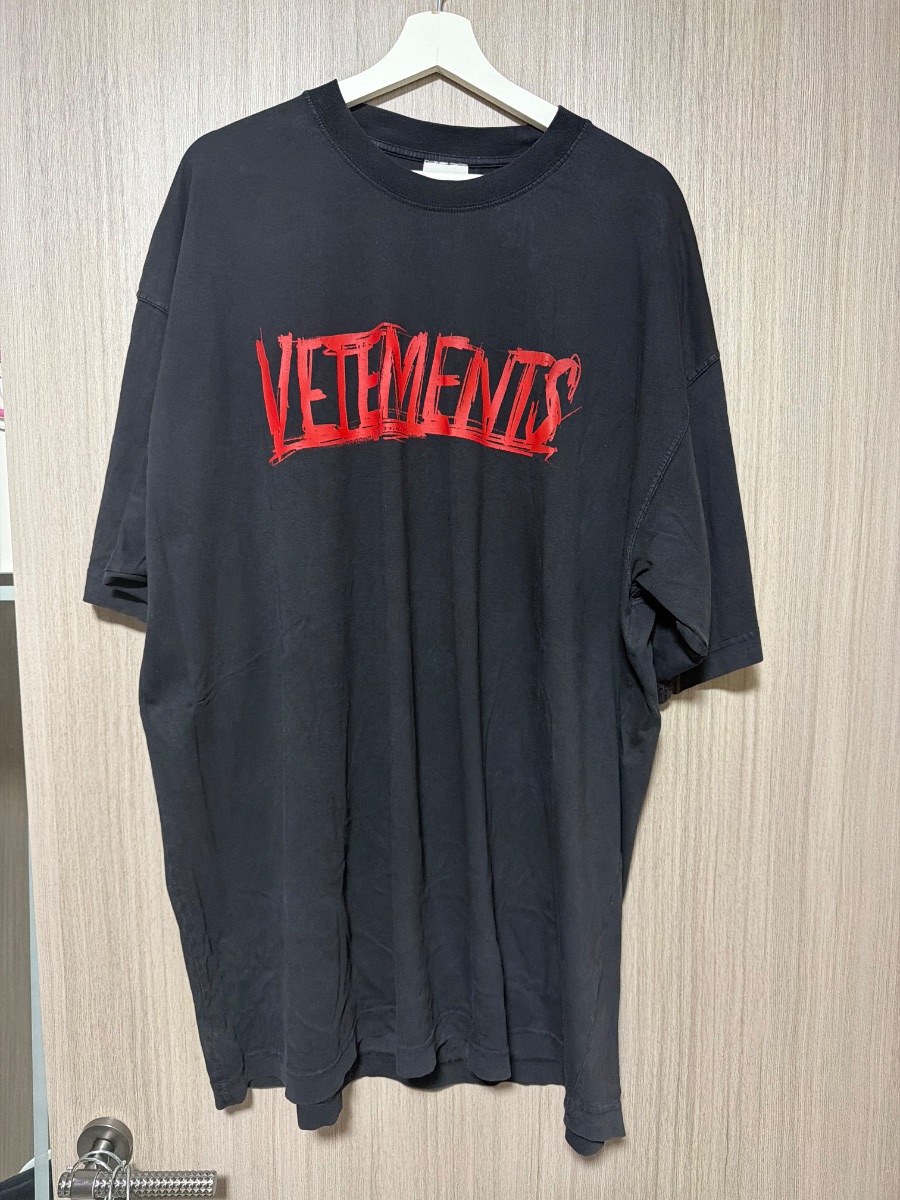 Vetements T-shirt
