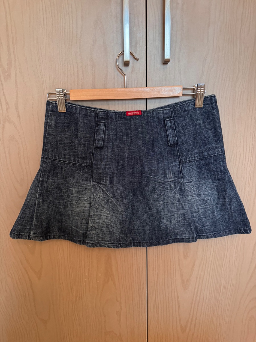 Guess denim mini skirt pleated style photo 2