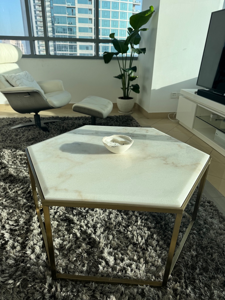 Home Centre Coffee table