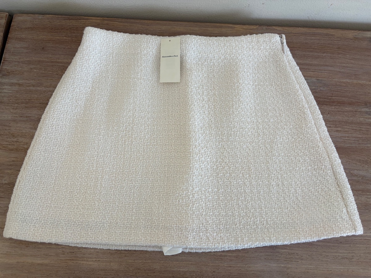 Abercrombie & Fitch skort