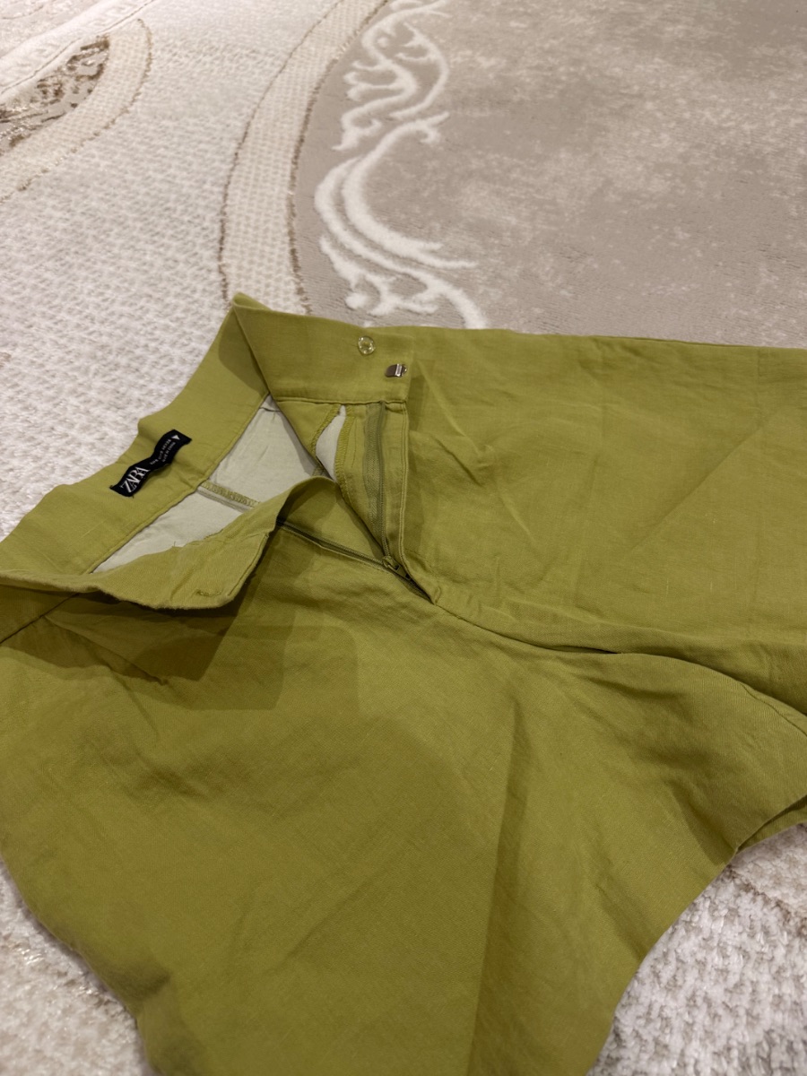 Zara Green Linen Trousers