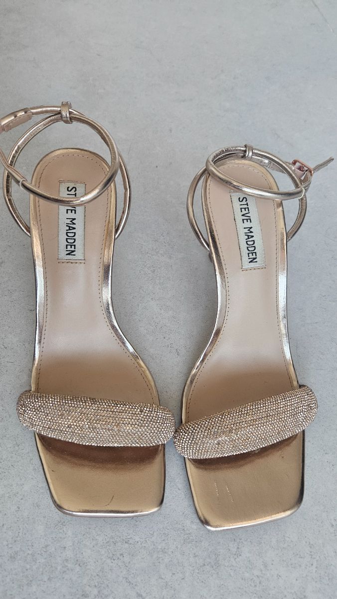 Steve Madden Sparkle Rose Gold Heels photo 3