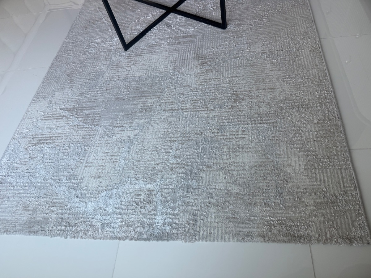 Handmade Rug photo 3