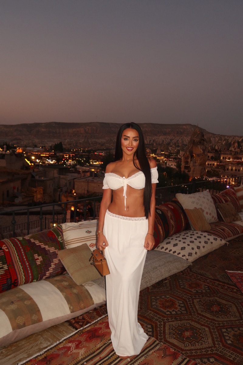 White bralet and maxi skirt XS