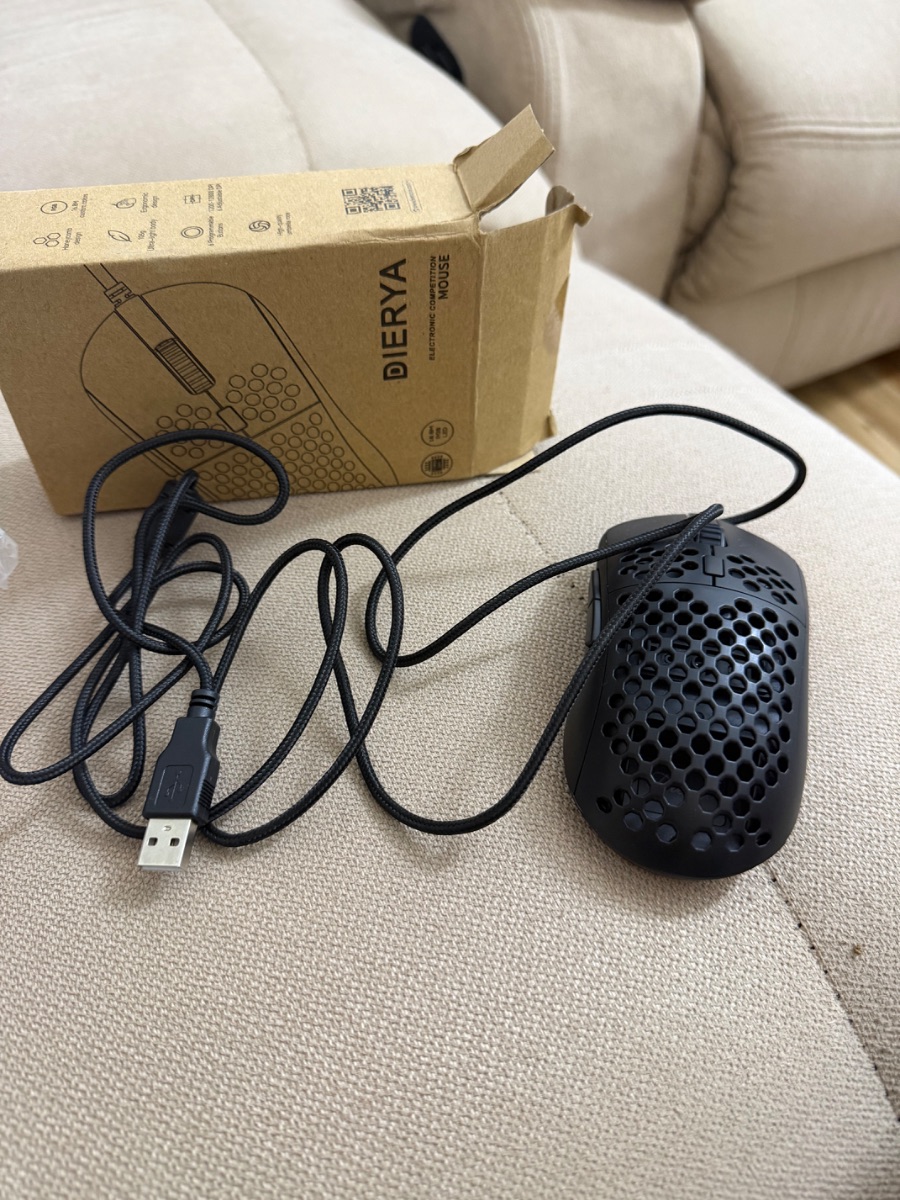 Gaming mouse photo 2