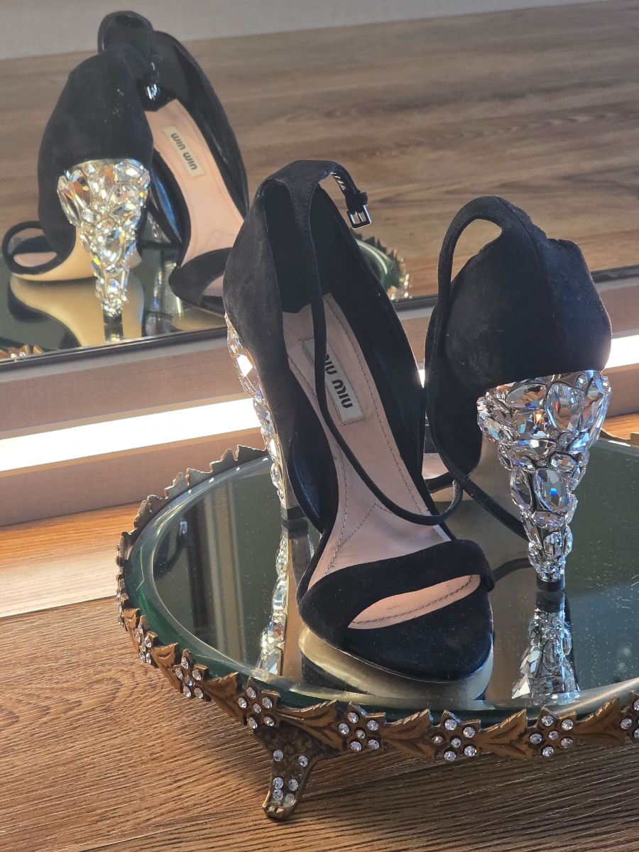 Miu miu ankle strap suede shoes photo 2