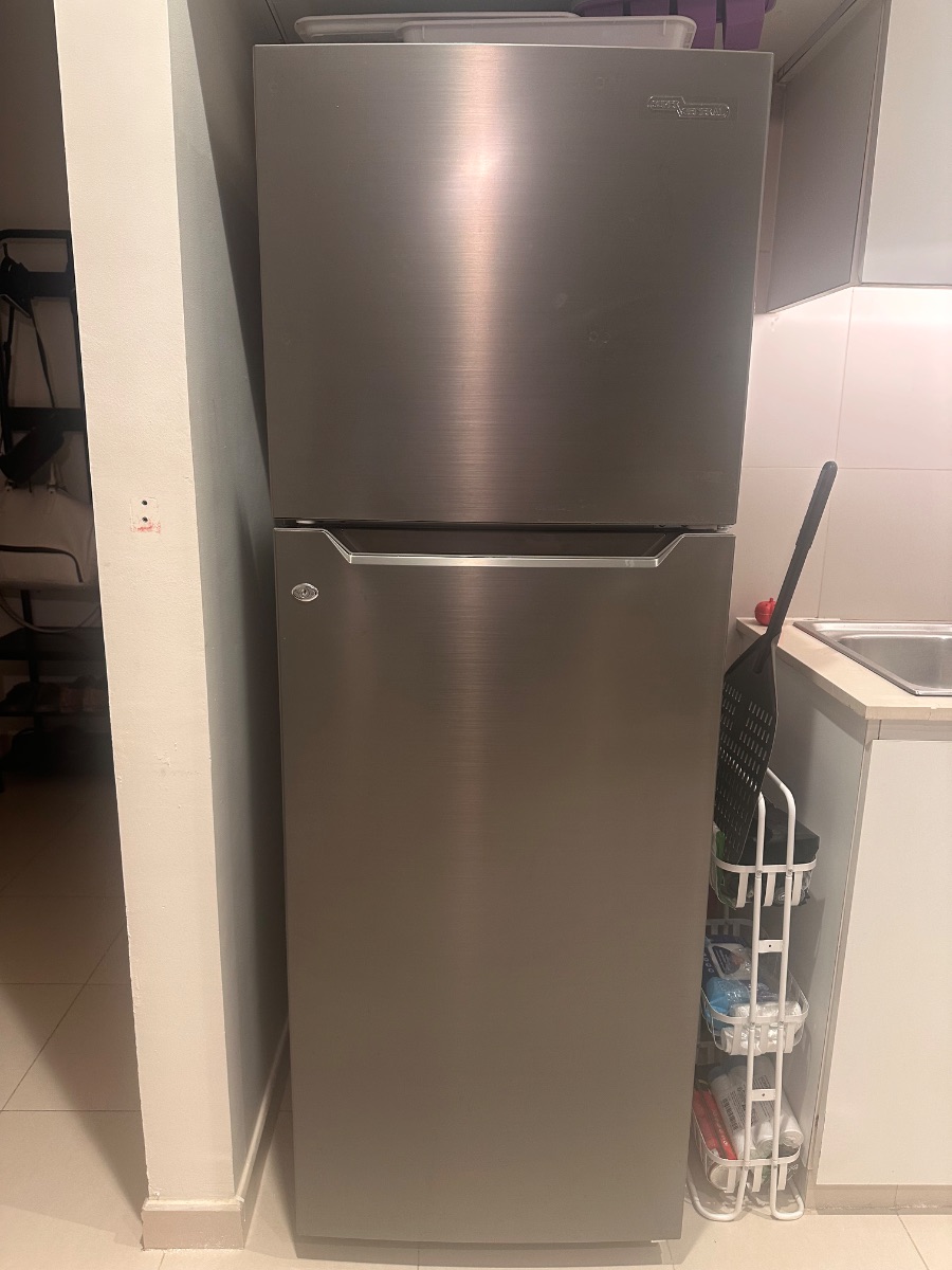 Super General Fridge-Freezer
