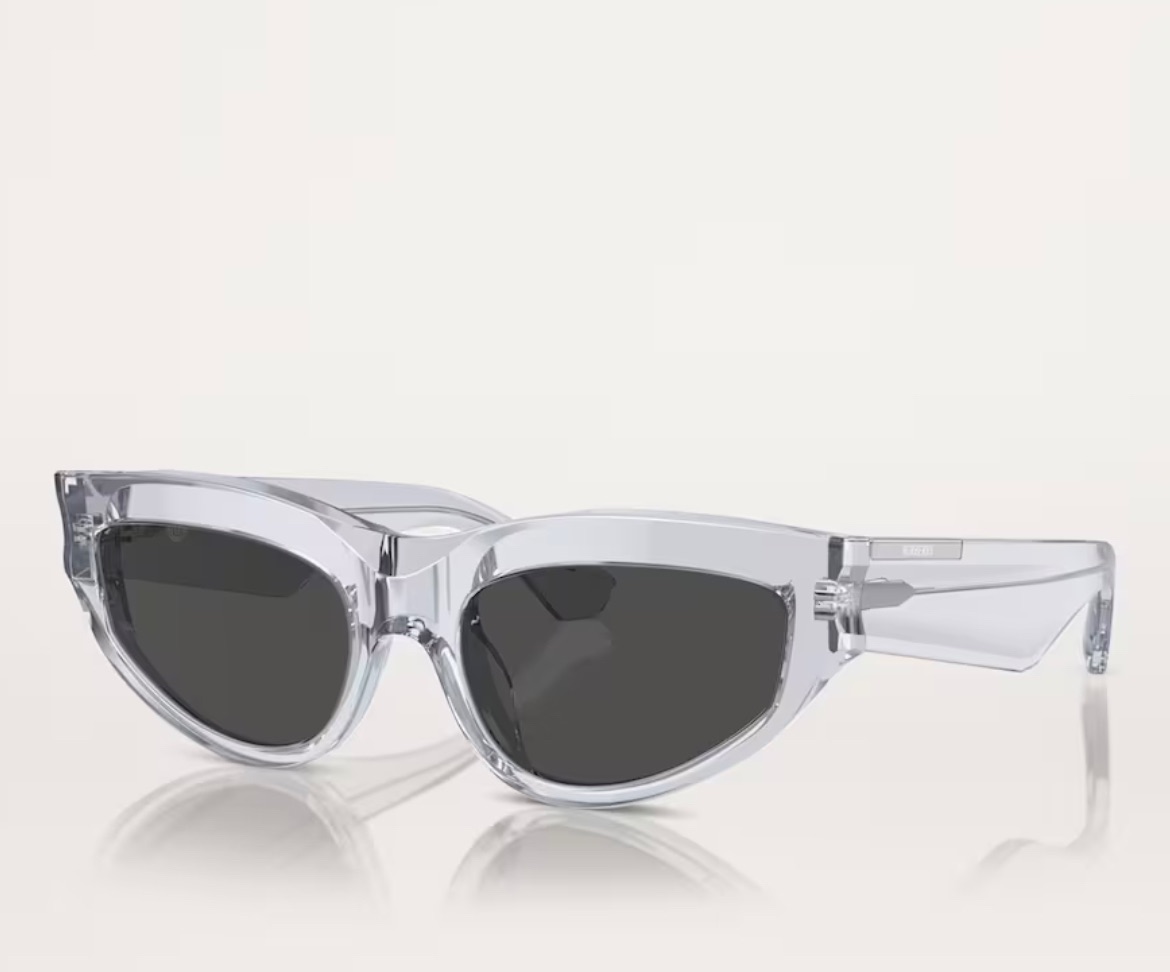 NEW: Burberry grey sunglasses photo 2