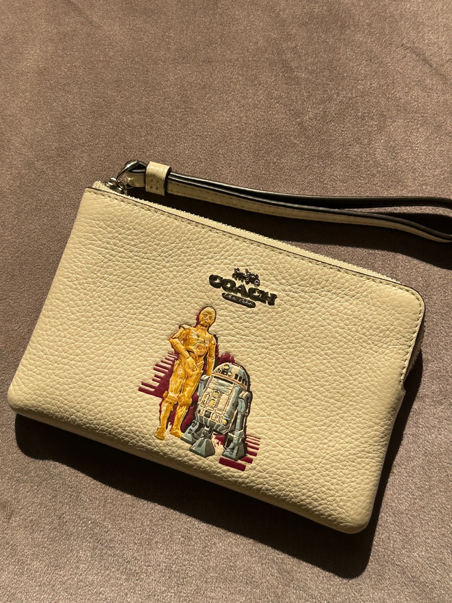COACH Corner Zip Wristlet