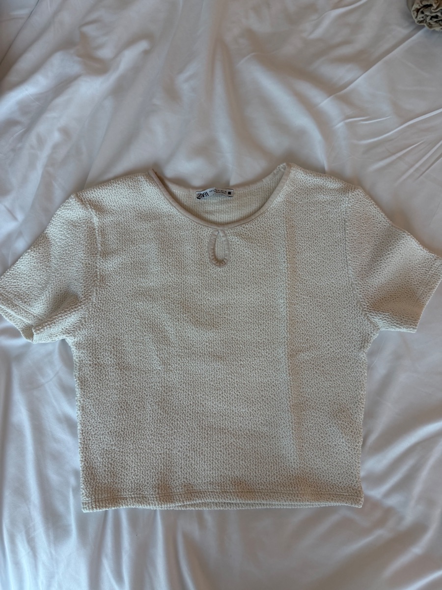 Zara shirred white cropped t shirt