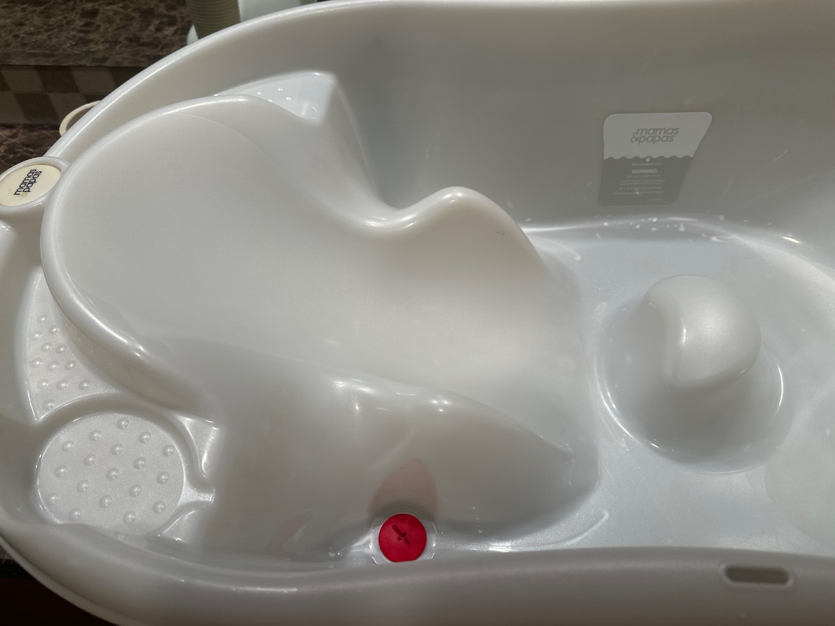Mamas & papas bath tub photo 2