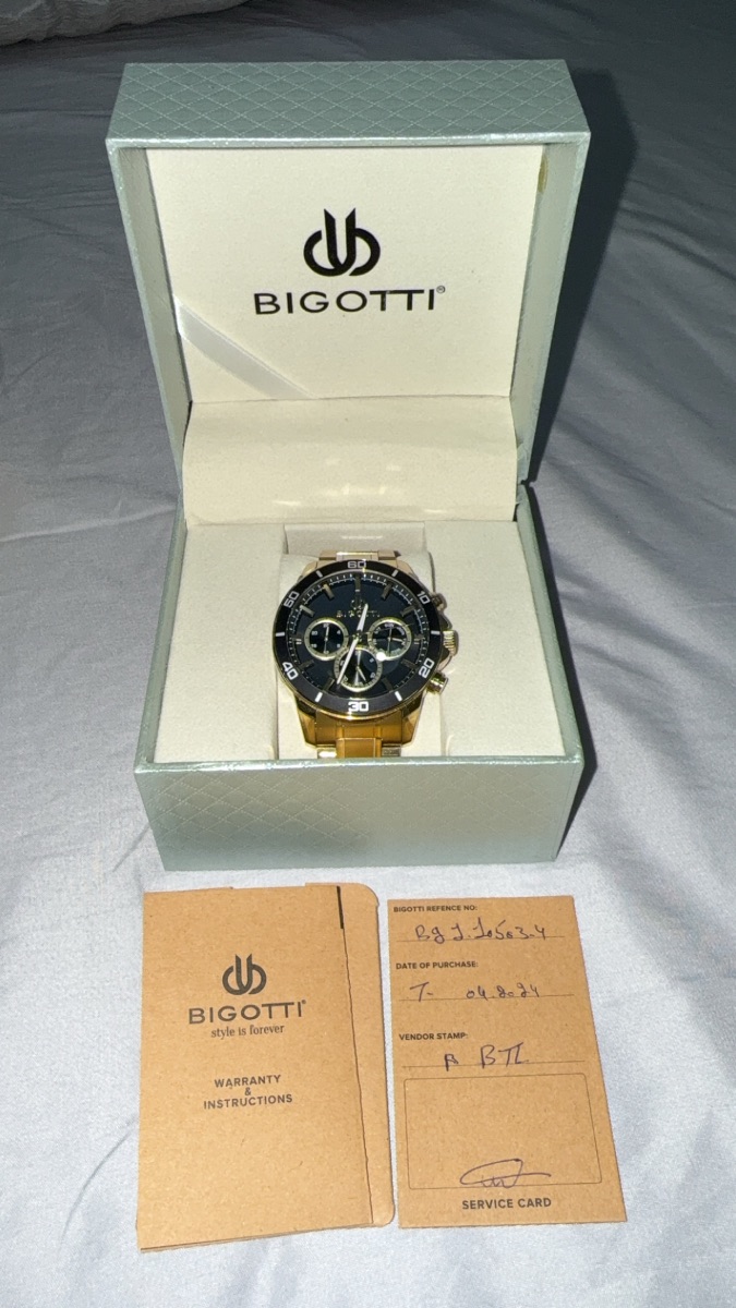 This is Bigotti Milano, a fashion watch brand inspired by Italian design purchased photo 2