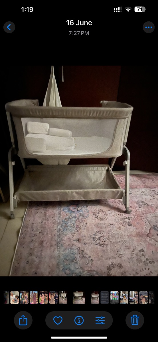 Giggles baby bed