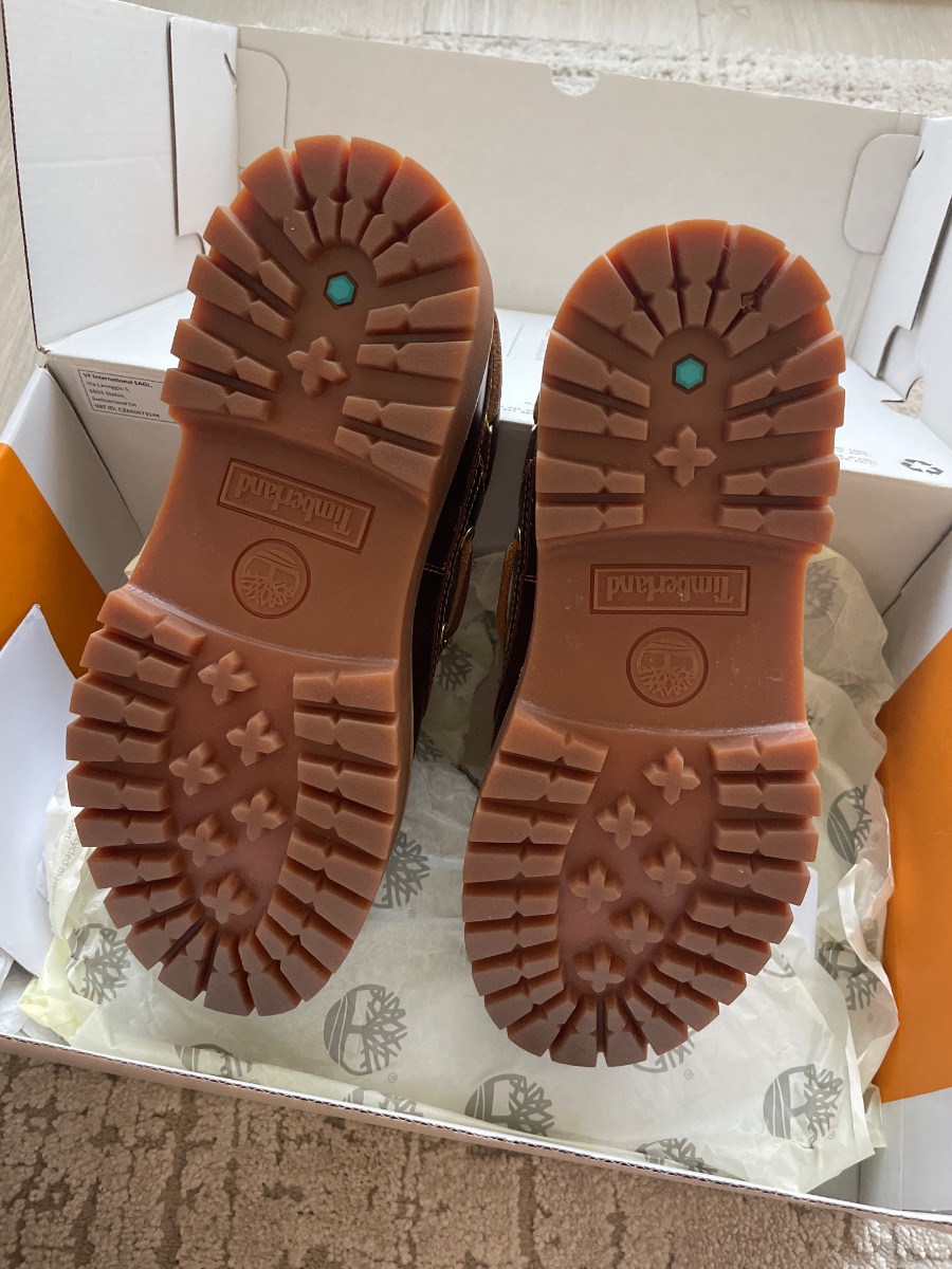 Timberland tan chunky boat shoes photo 3