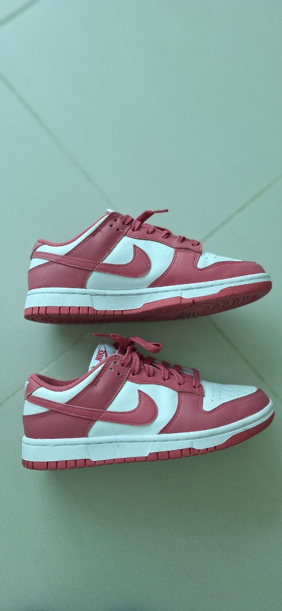 Nike Dunks low pink photo 3